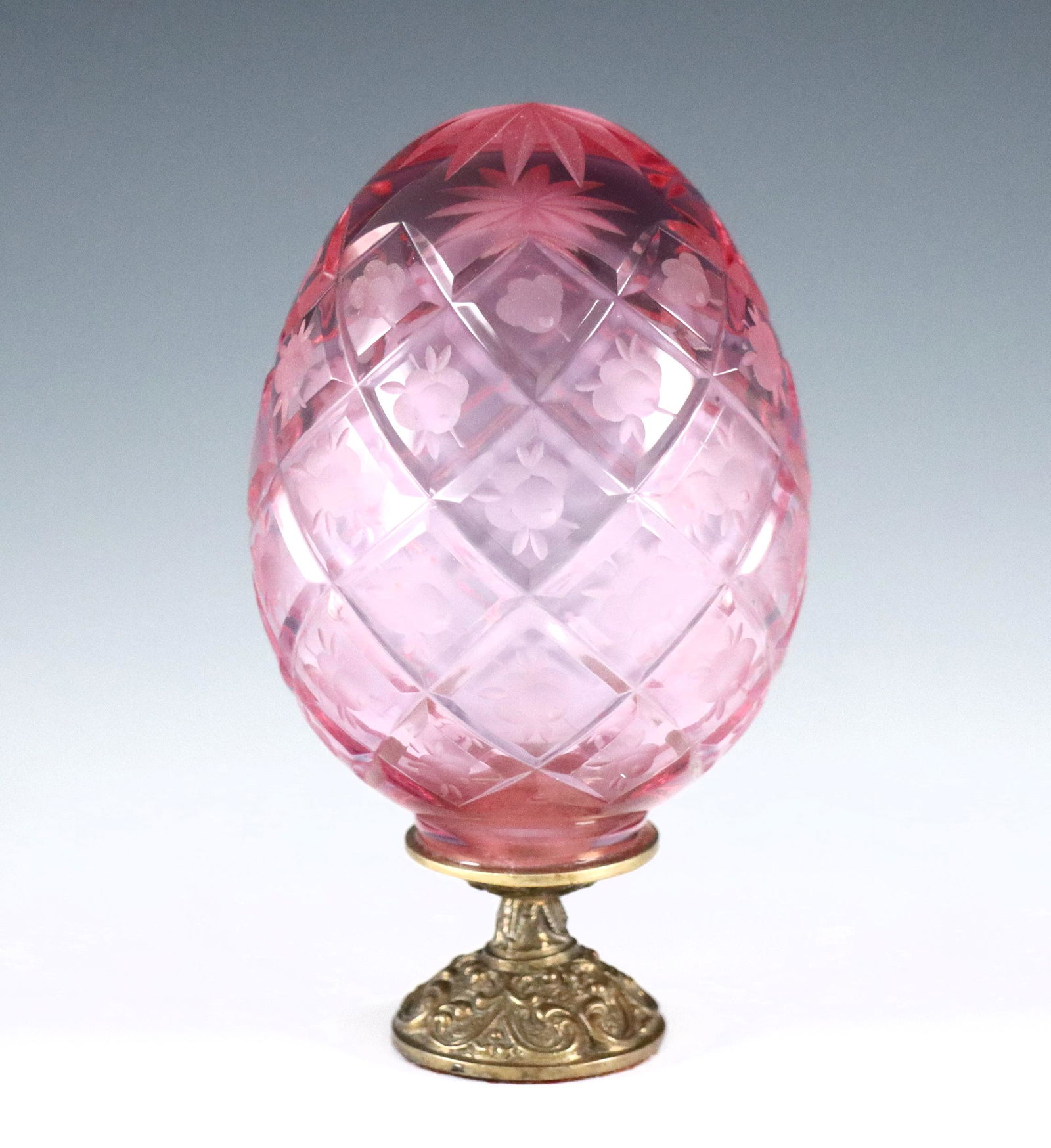 Faberge Glass Egg (1 of 3)