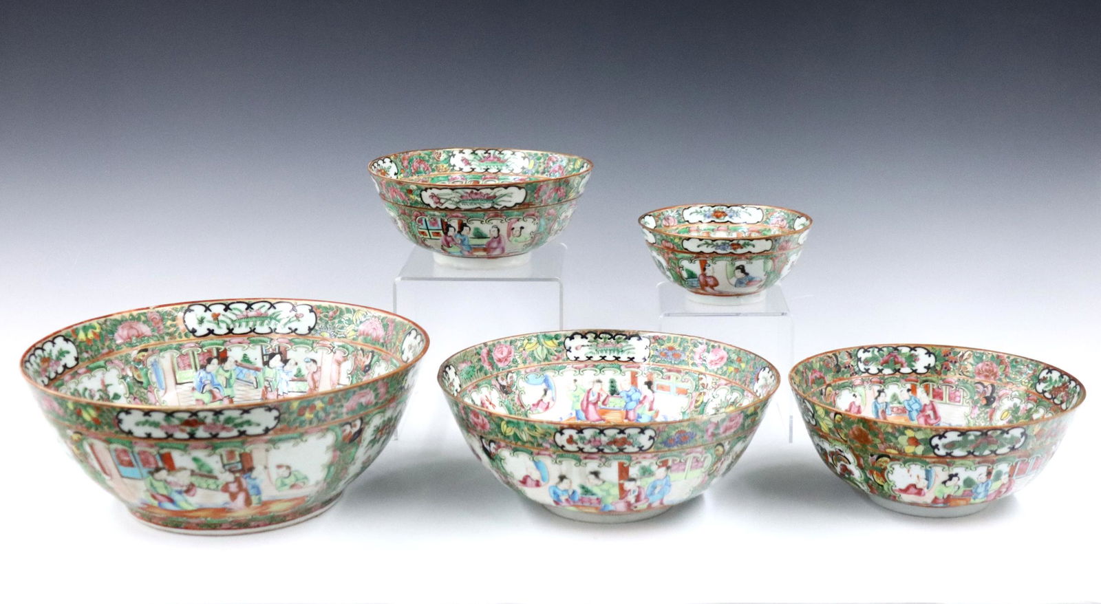 5 Chinese Rose Medallion Bowls (1 of 1)