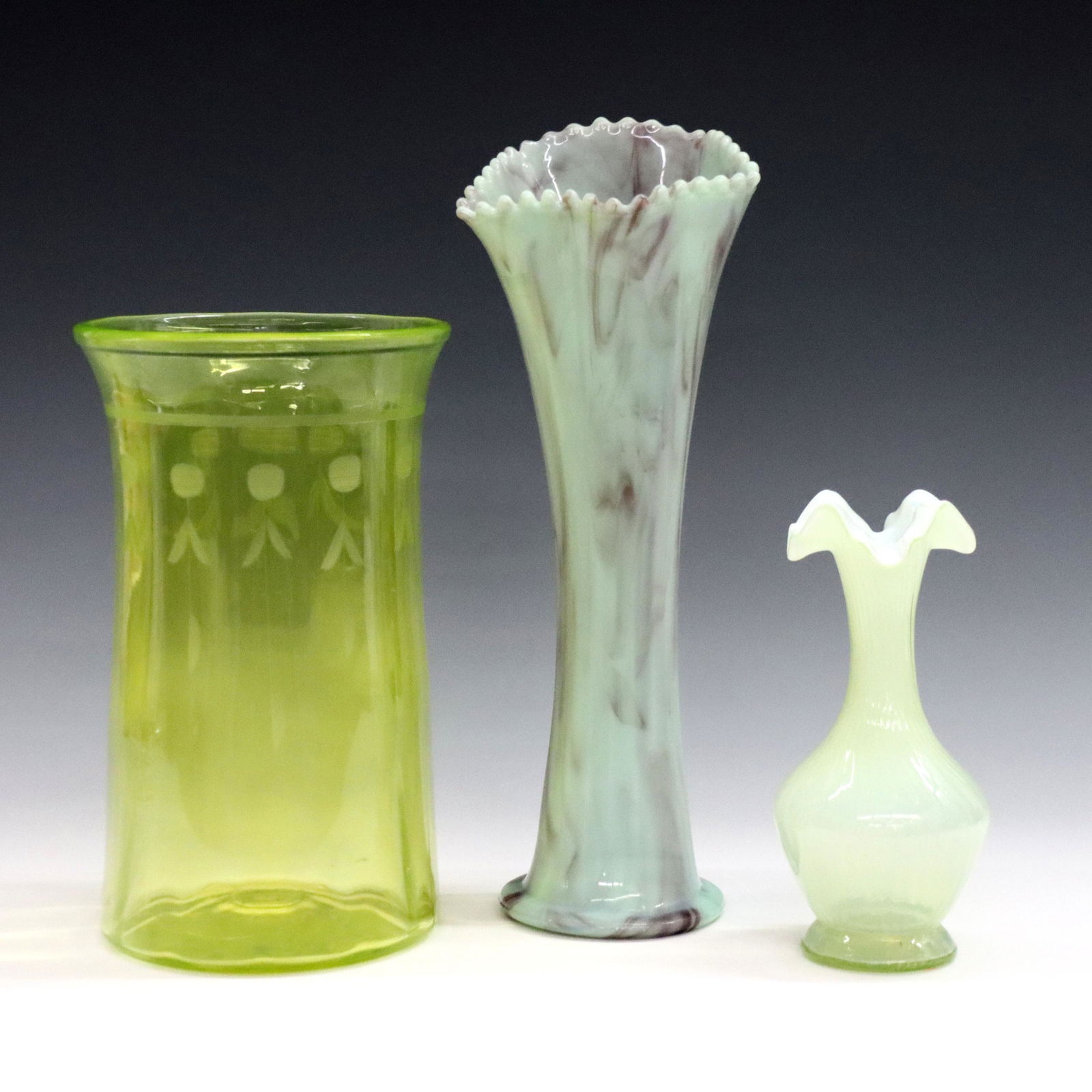 3 Art Glass Vases (1 of 2)