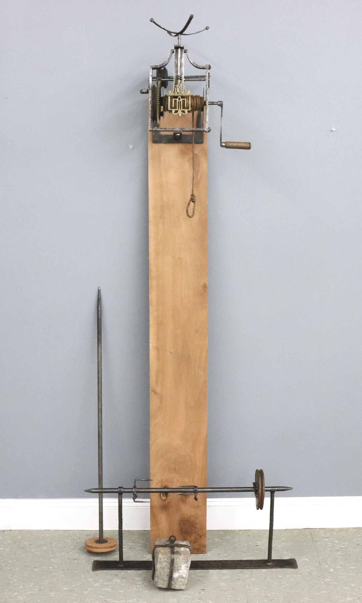 New England Clockwork Roasting Spit (1 of 3)