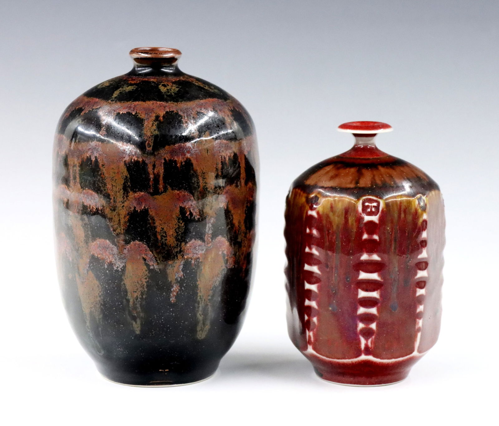 2 T. Turner Pottery Vases (1 of 3)