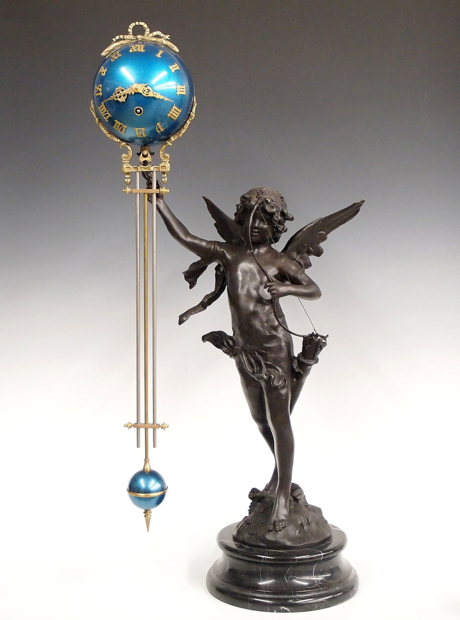 Repro Swinging Arm Clock (1 of 4)