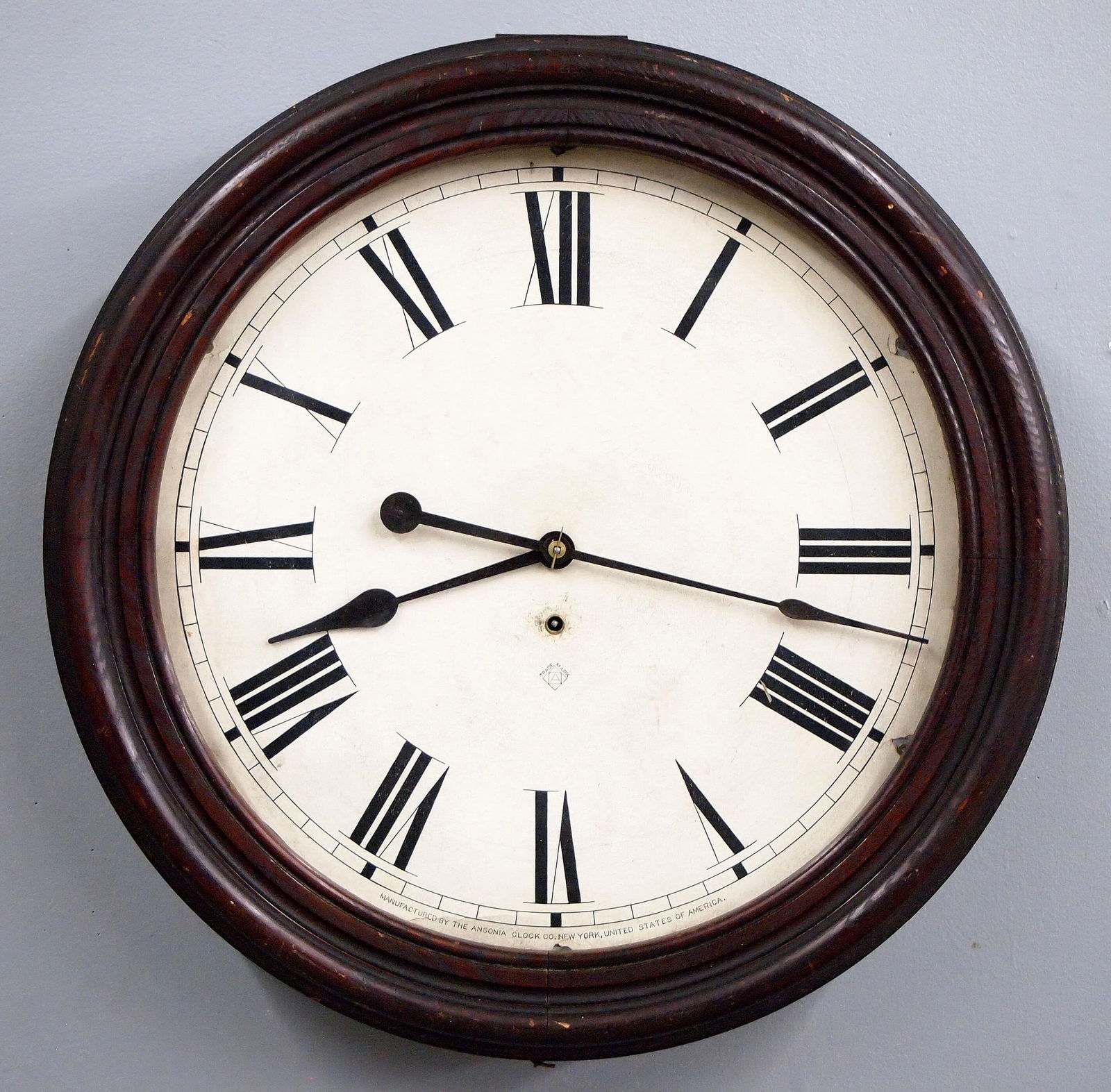Ansonia Gallery Clock (1 of 4)
