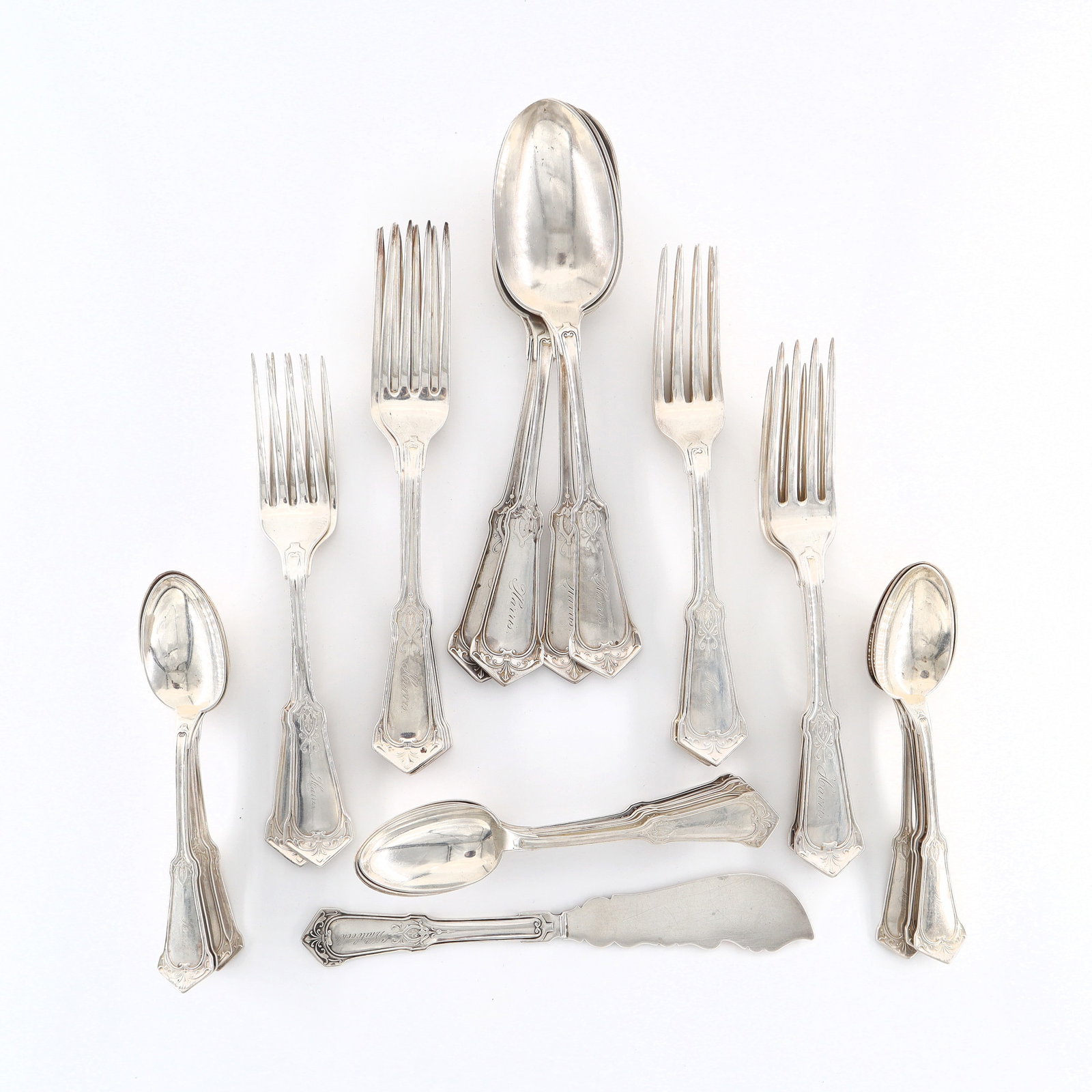 31 pc W & H Humbolt Sterling Flatware: Thirty-one pieces of late 19th century Wood & Hughes "Humbolt" pattern Sterling Silver flatware, c. 1880. Partial set, includes 12 x 7 3/8 to 7 3/4" dinner forks, 15 x 5 7/8" teaspoons, 3 x 8 1/8" ser
