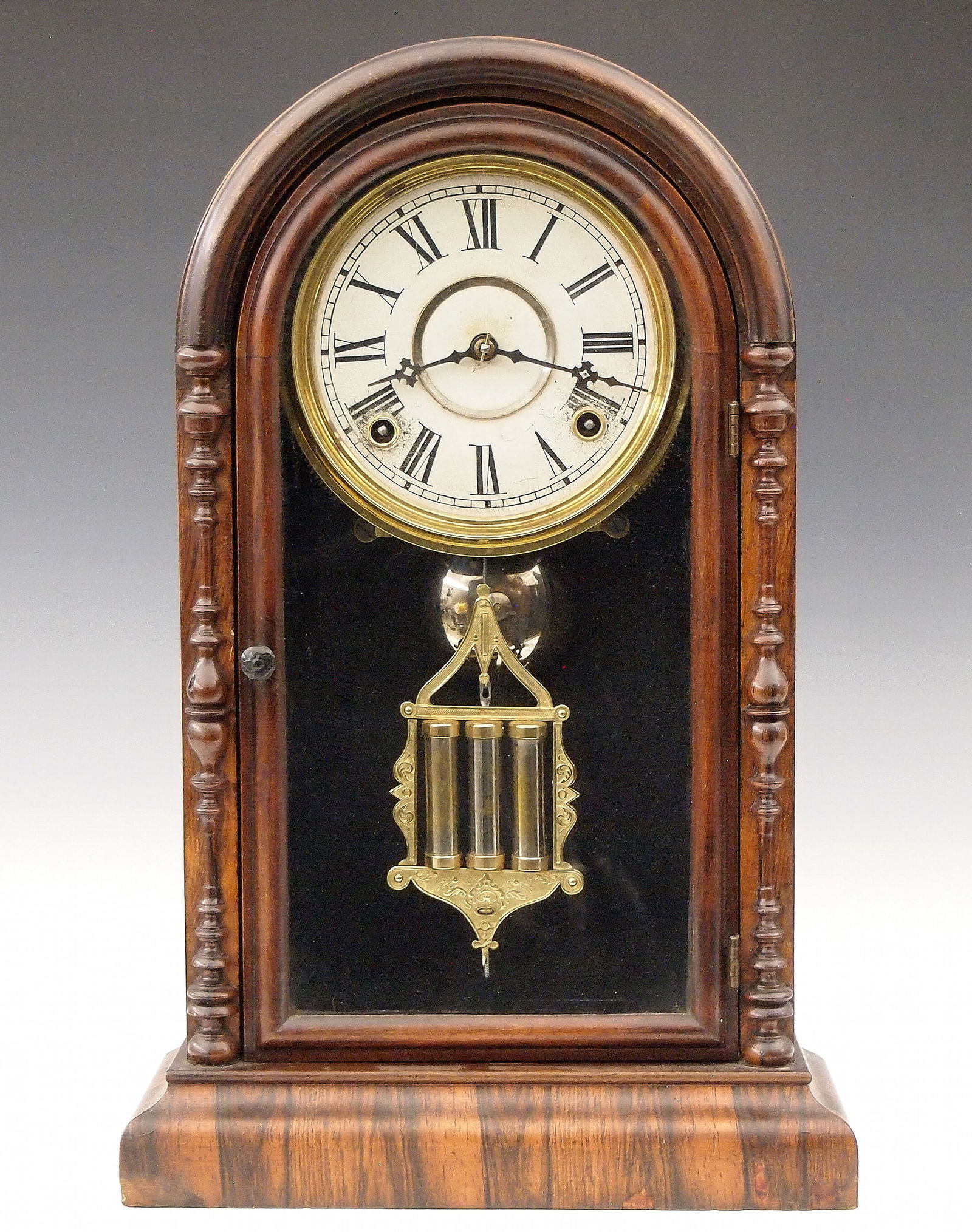 Welch Italian No. 2 V P Shelf Clock (1 of 4)