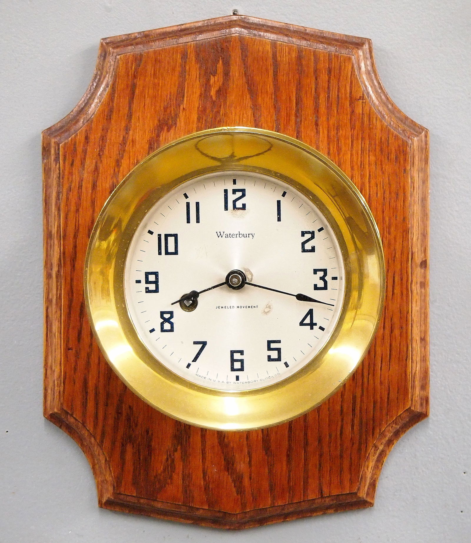 Waterbury Mariner No. 1 Ship's Clock (1 of 2)