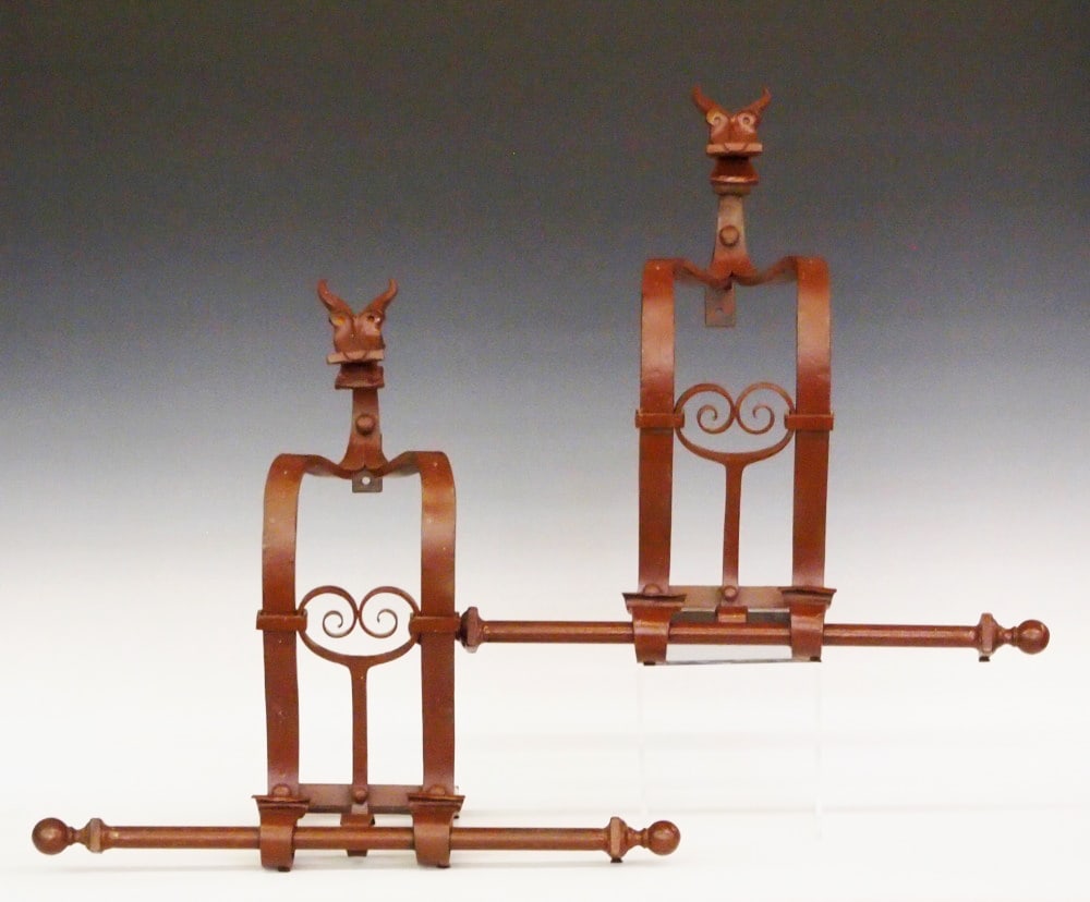 Wrought Iron Wall Brackets (1 of 3)