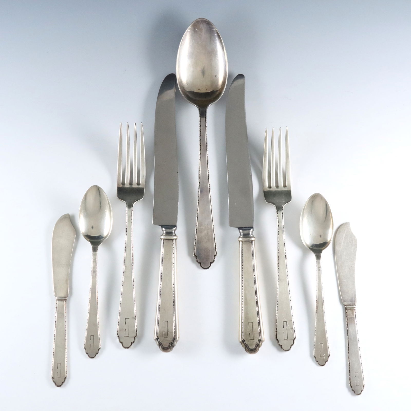 28 pc Lunt William & Mary Sterling Flatware (1 of 1)