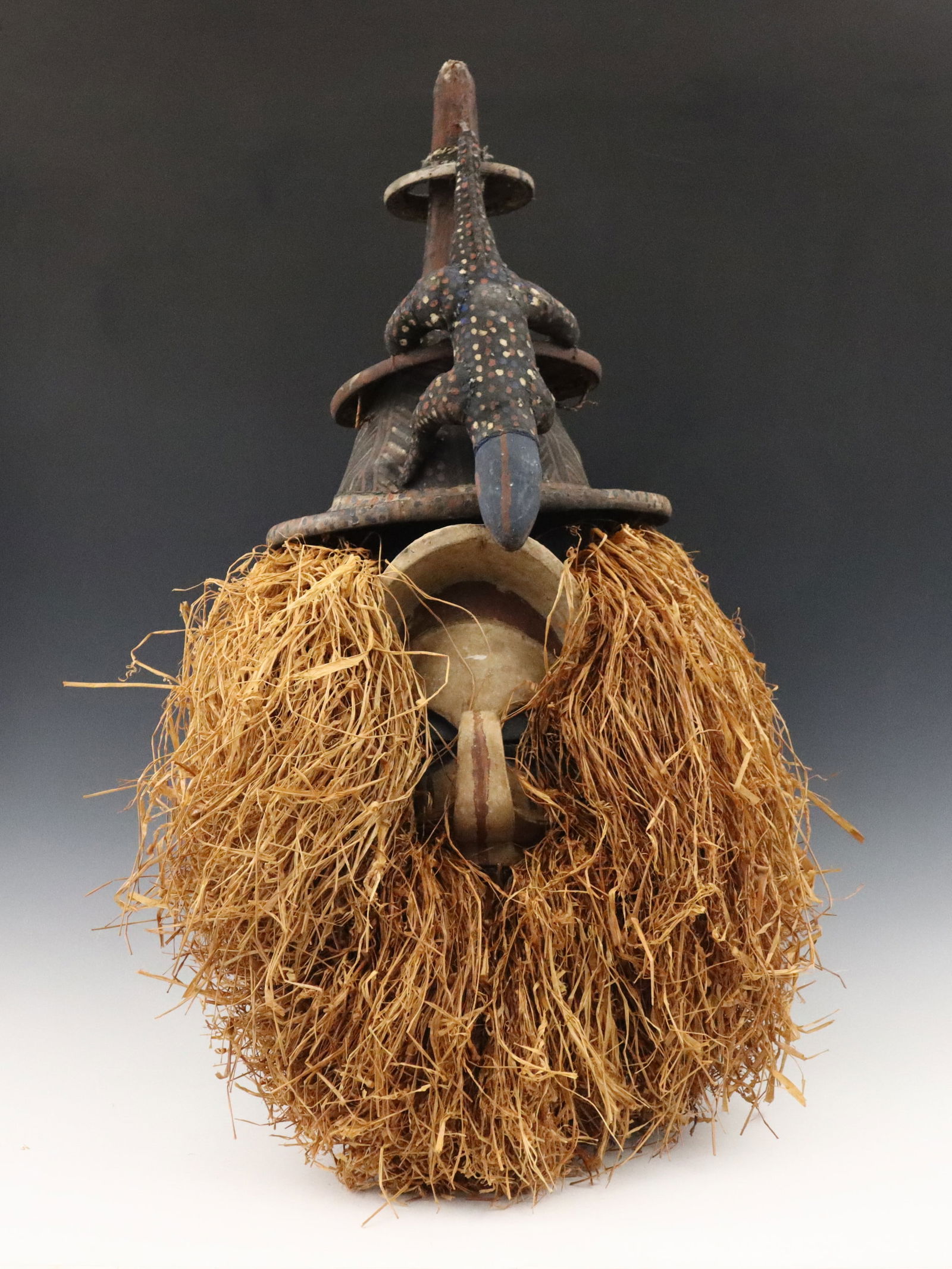 Congolese Carved Makunda Mask (1 of 4)