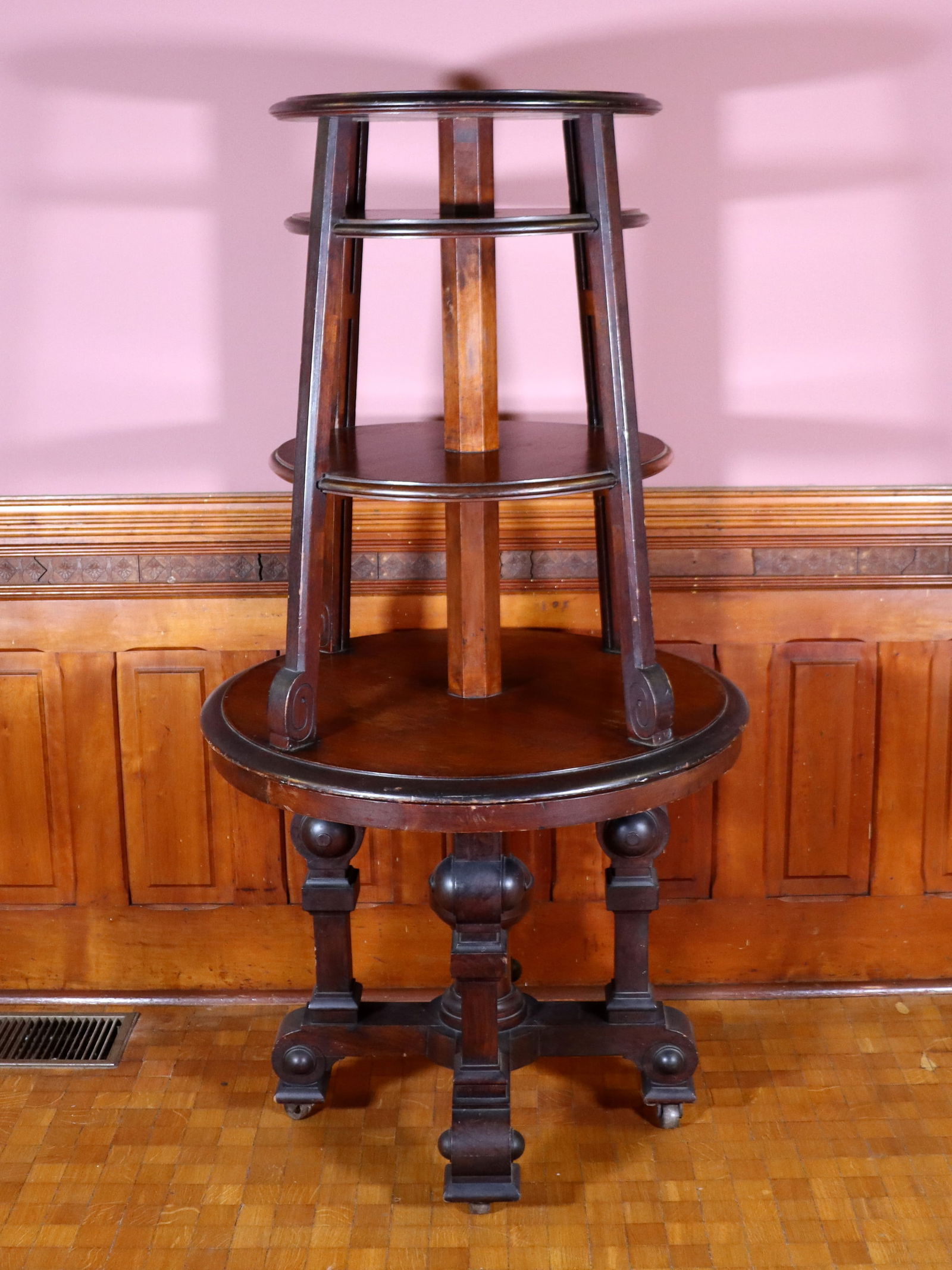 Victorian Display Stand (1 of 4)