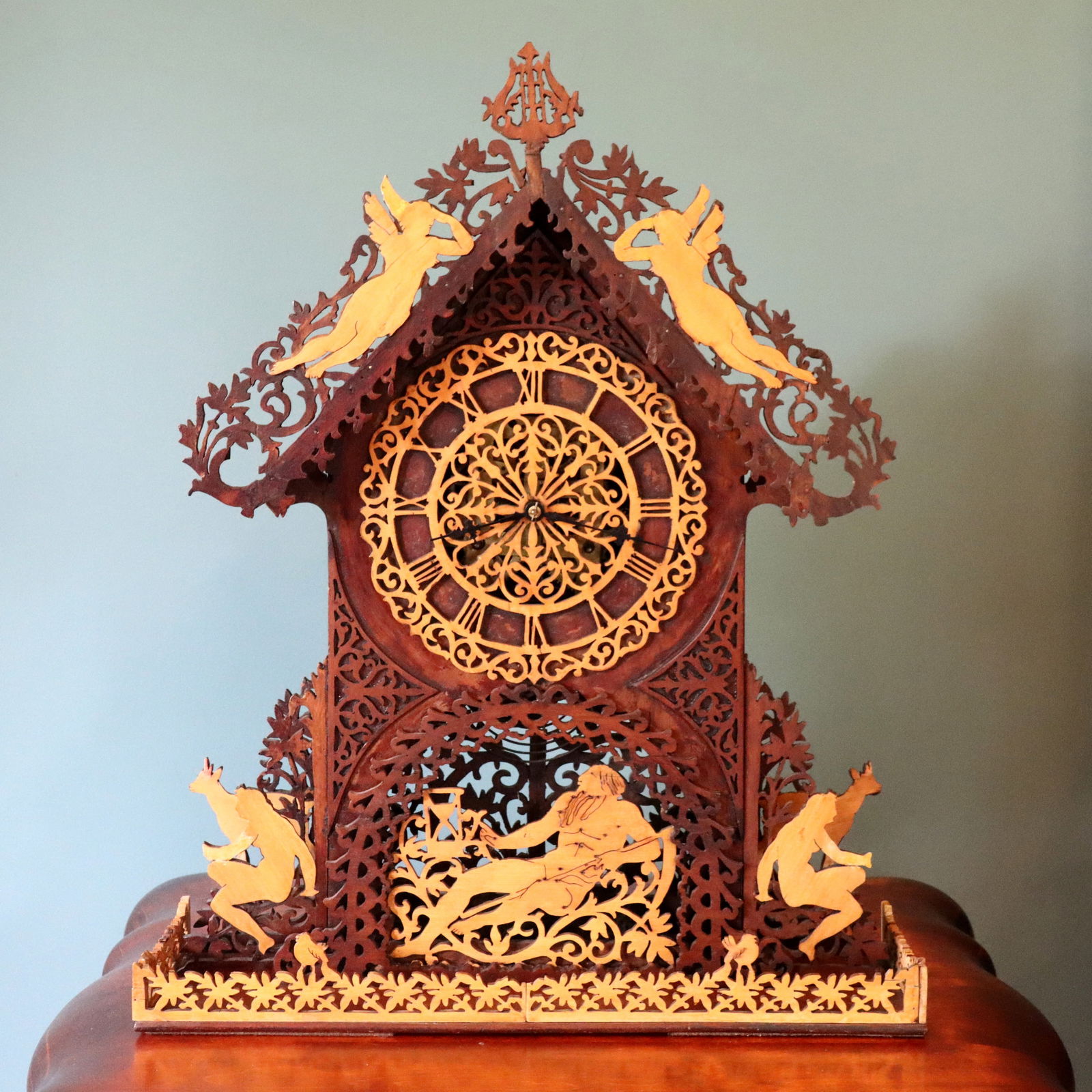 Victorian Fretwork Clock (1 of 4)