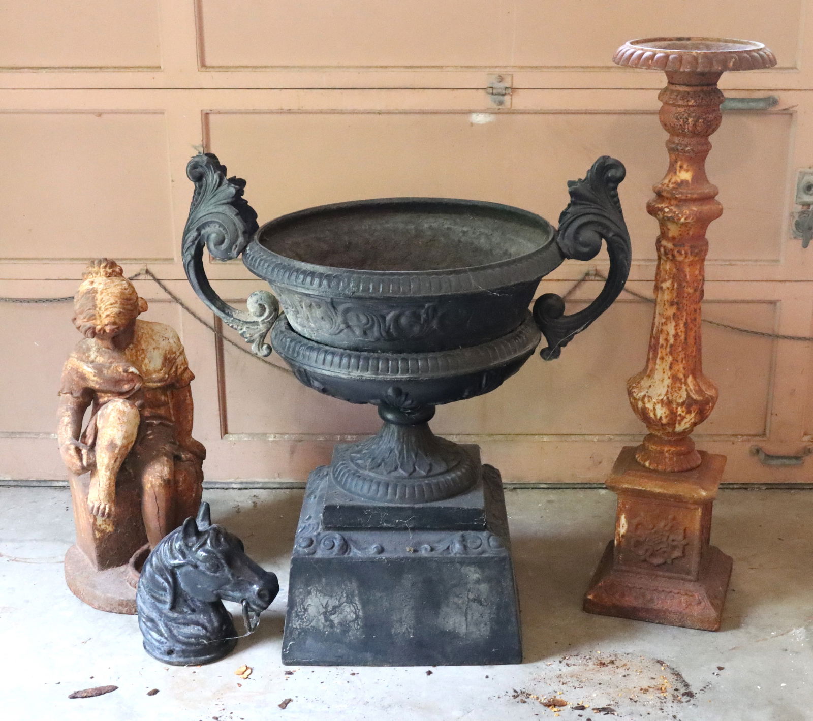 4 Cast Iron Garden Items (1 of 4)