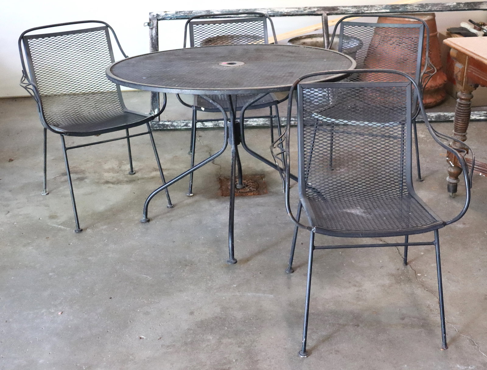 5 pc Wrought Iron Patio Set (1 of 2)