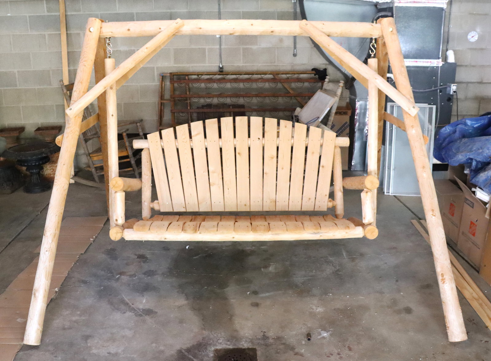 Rustic Cedar Garden Swing (1 of 2)
