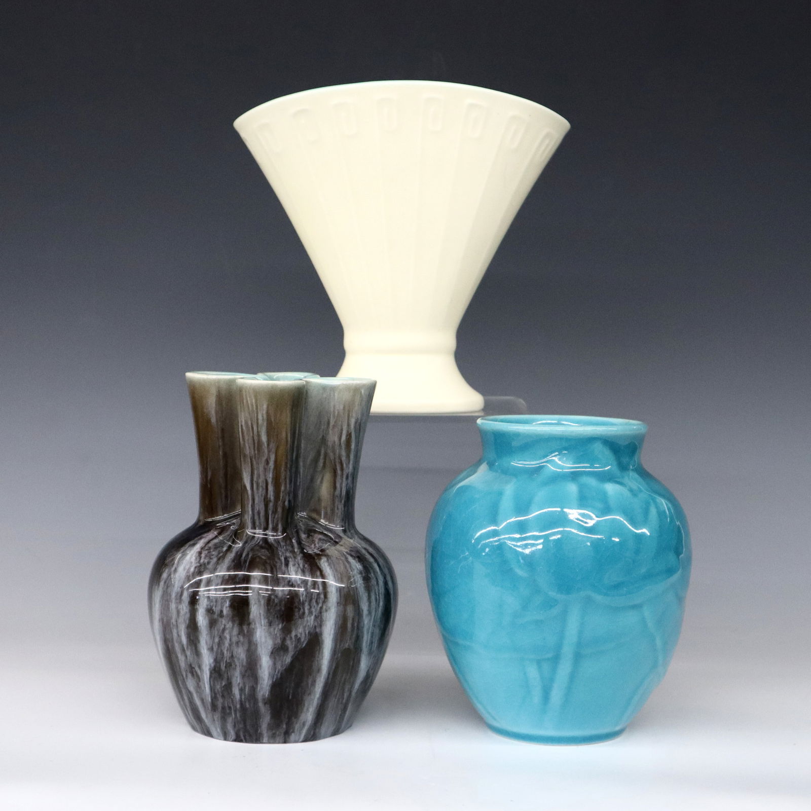 3 Rookwood Art Pottery Vases (1 of 5)
