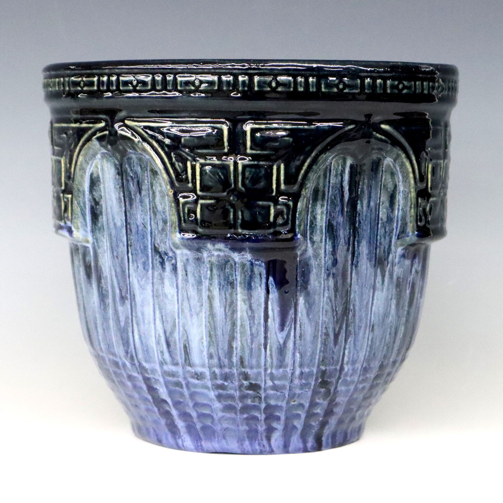 Brush McCoy Pottery Jardiniere (1 of 3)