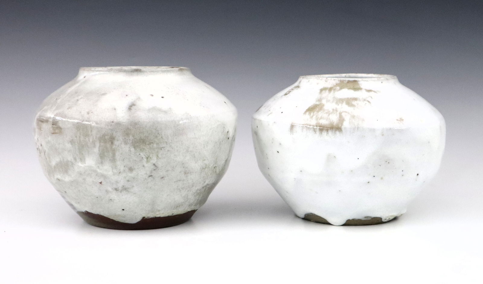 2 Jugtown Chinese White Pottery Vases (1 of 4)