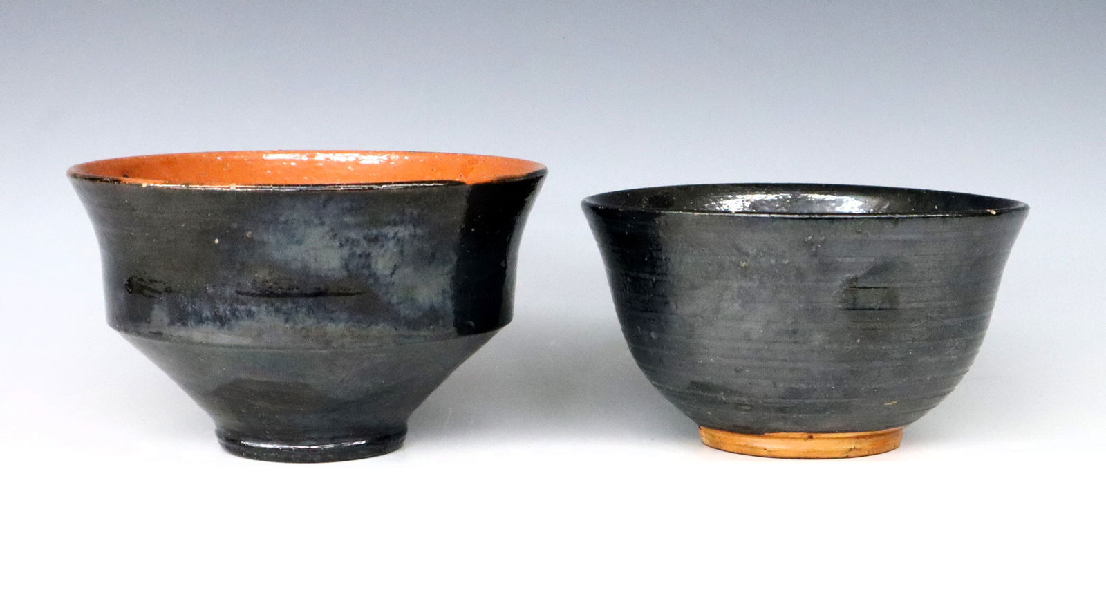2 Jugtown Pottery Bowls (1 of 4)