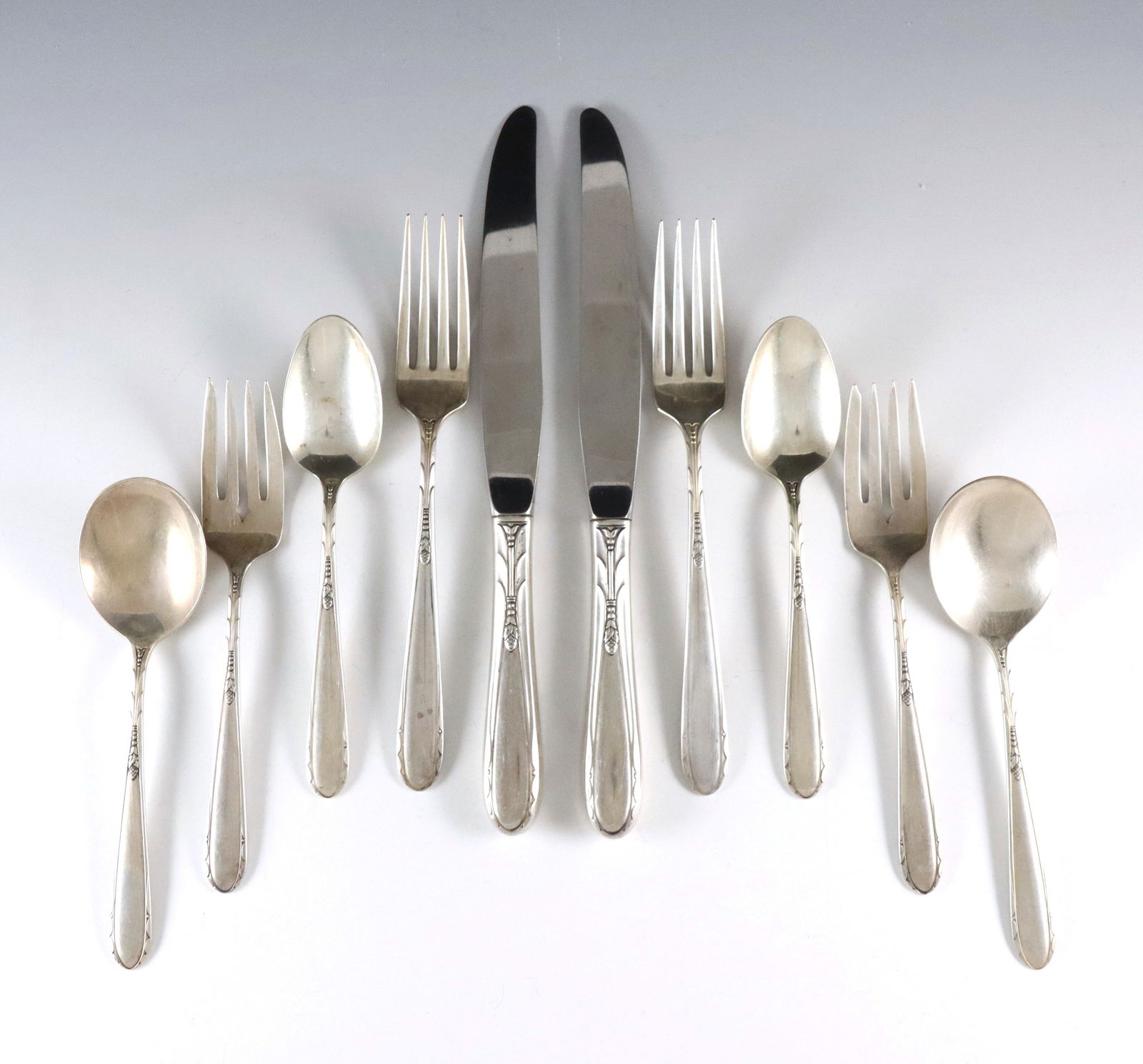 94 pc Oneida Heiress Sterling Flatware (1 of 3)