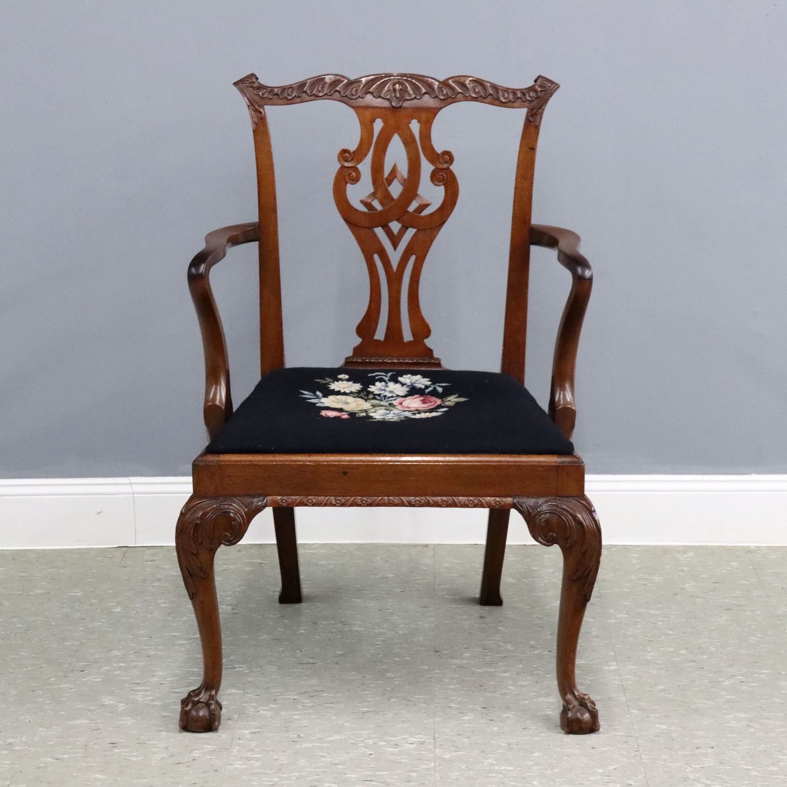 Chippendale Armchair (1 of 7)