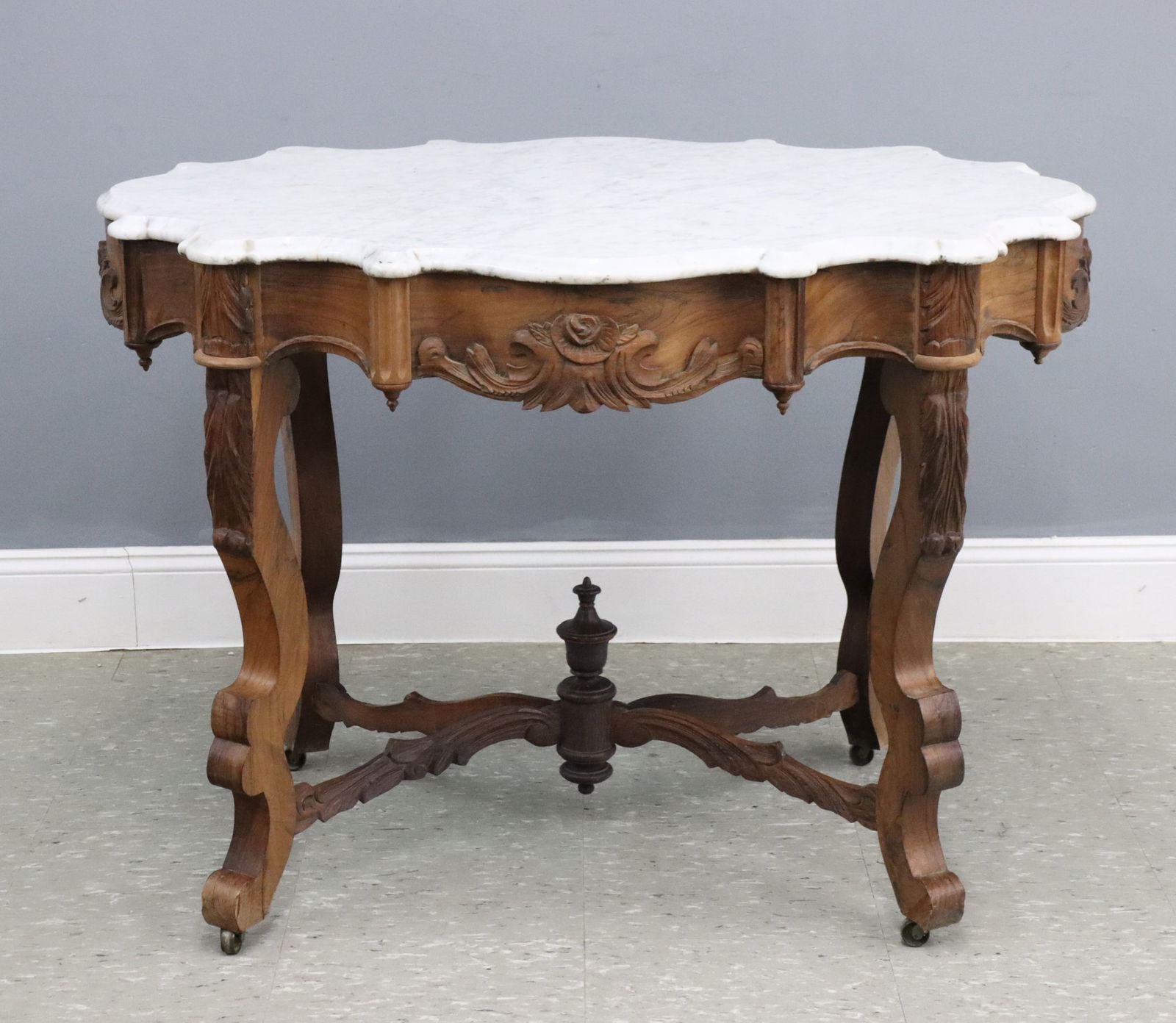 Victorian Rococo Revival Parlor Table Auction
