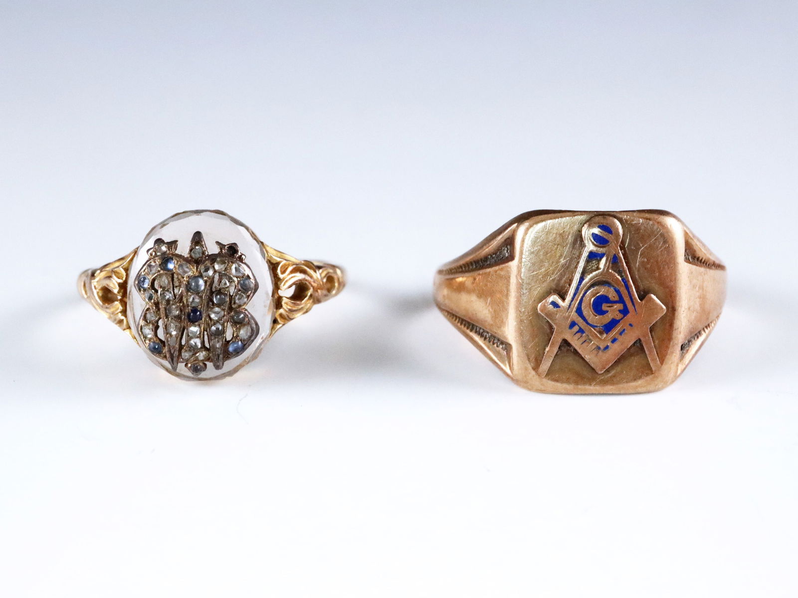 14k Gold Signet & 10k Masonic Rings (1 of 2)