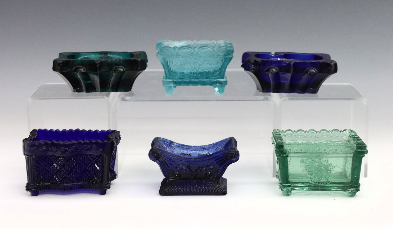 6 Sandwich Lacy & Heavy Pressed Glass Salts (1 of 7)
