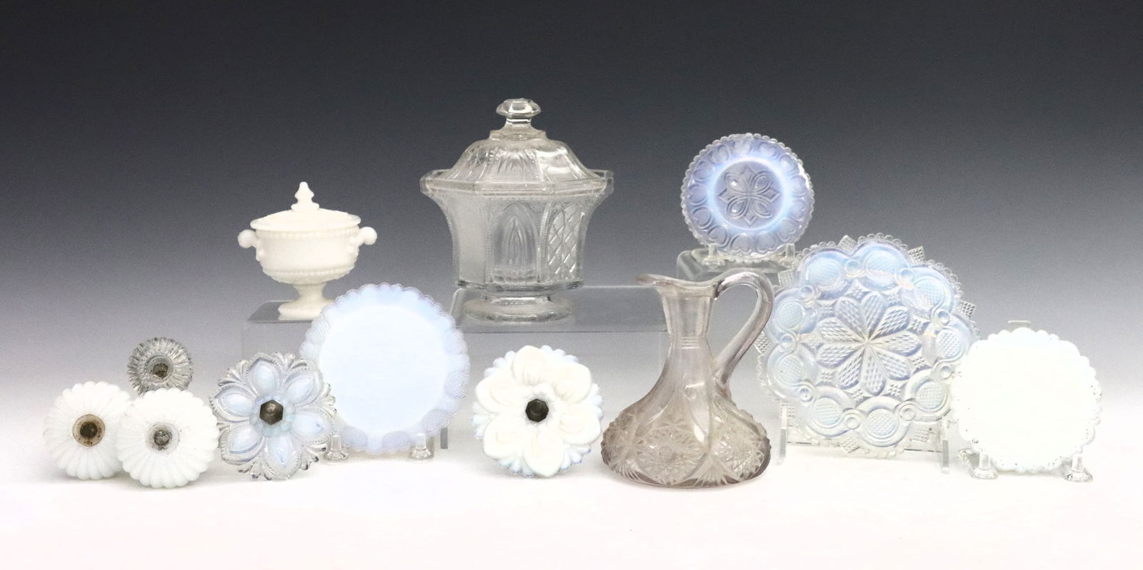 12 American Glass Items (1 of 4)