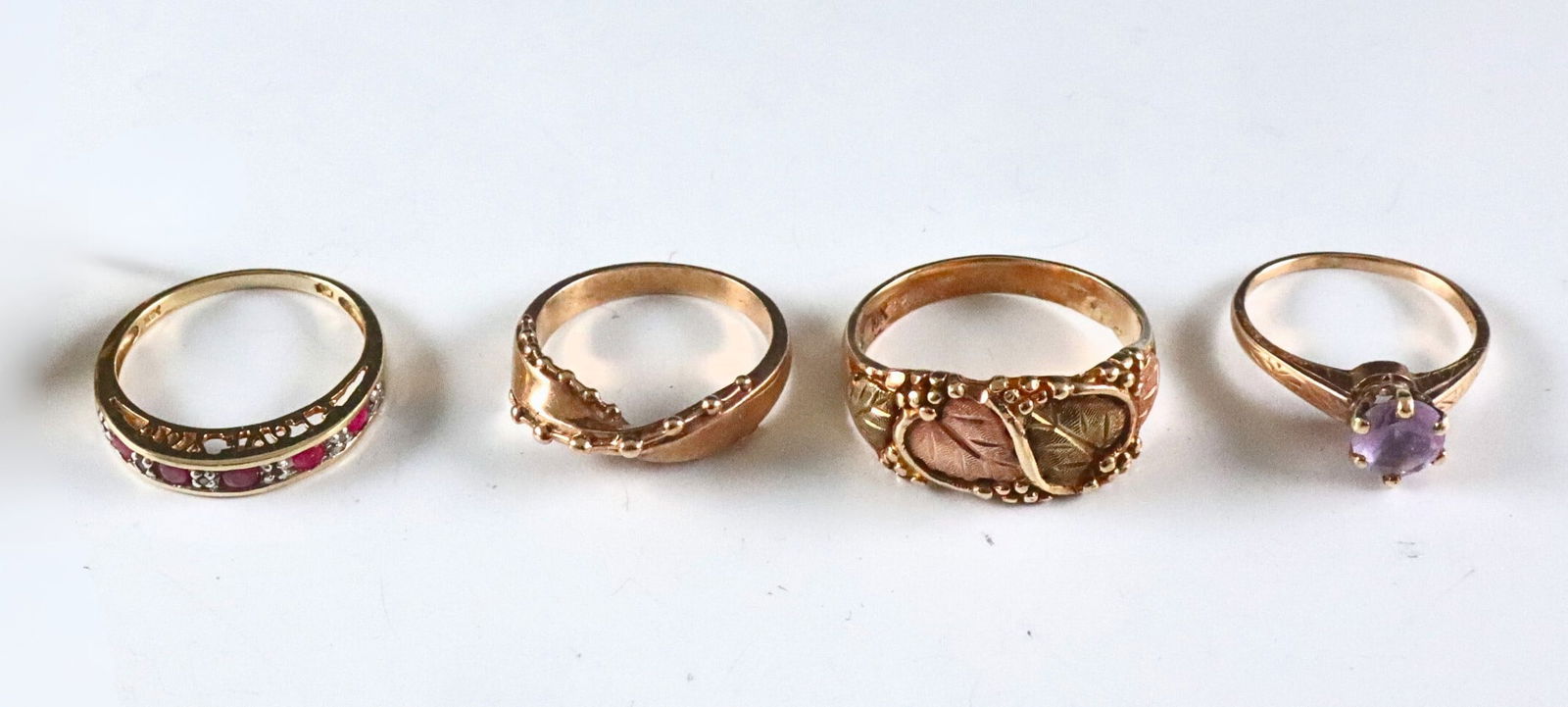 4 9k and 10k Gold Rings (1 of 1)