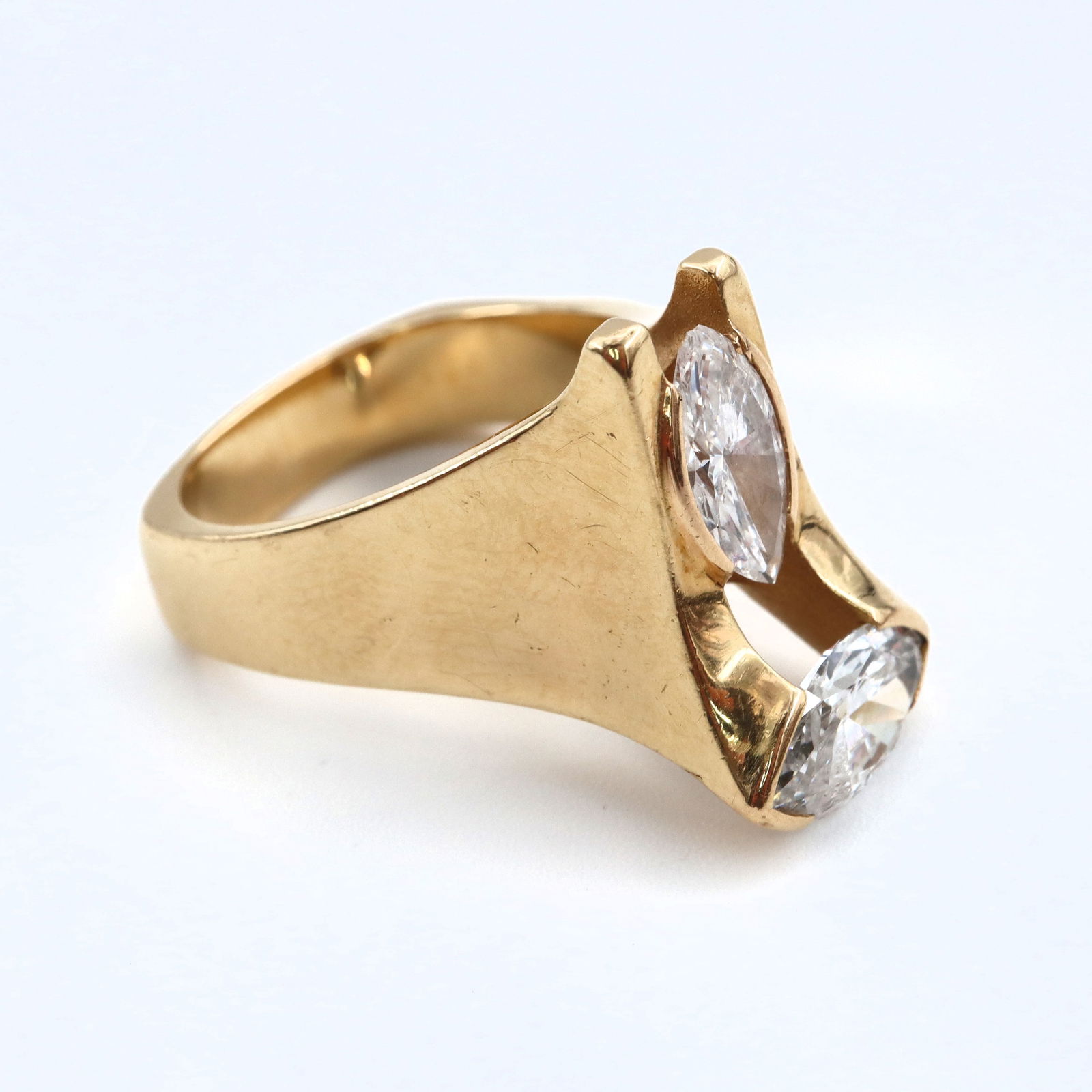 18k Gold & Diamond Ring (1 of 3)