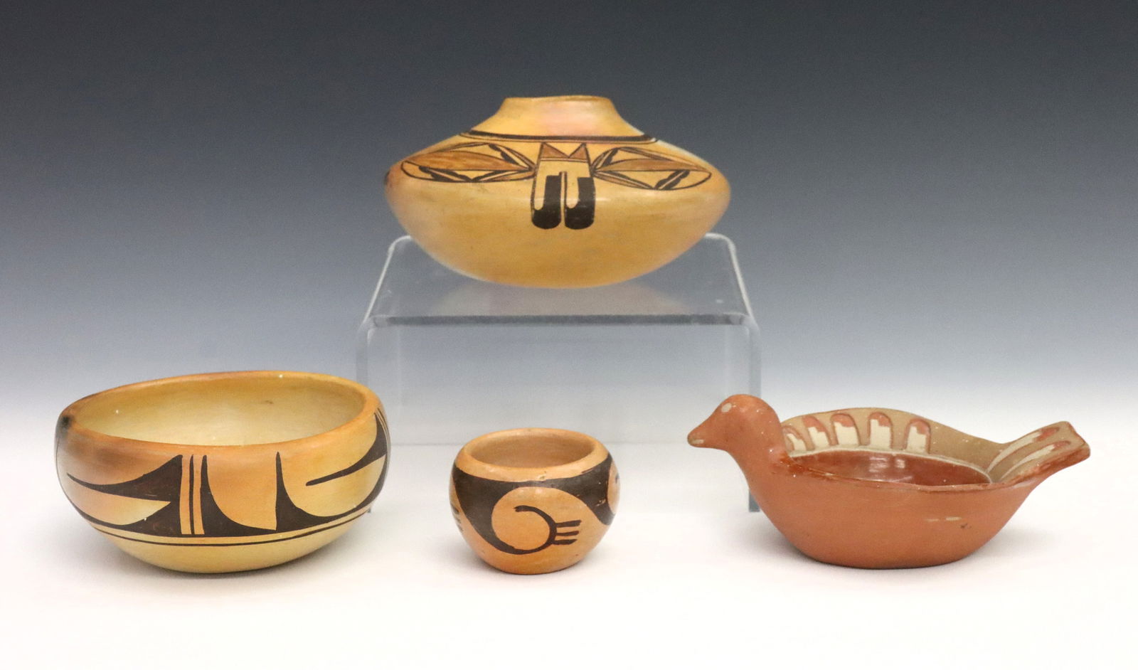 4 pc Native American Earthenware (1 of 2)