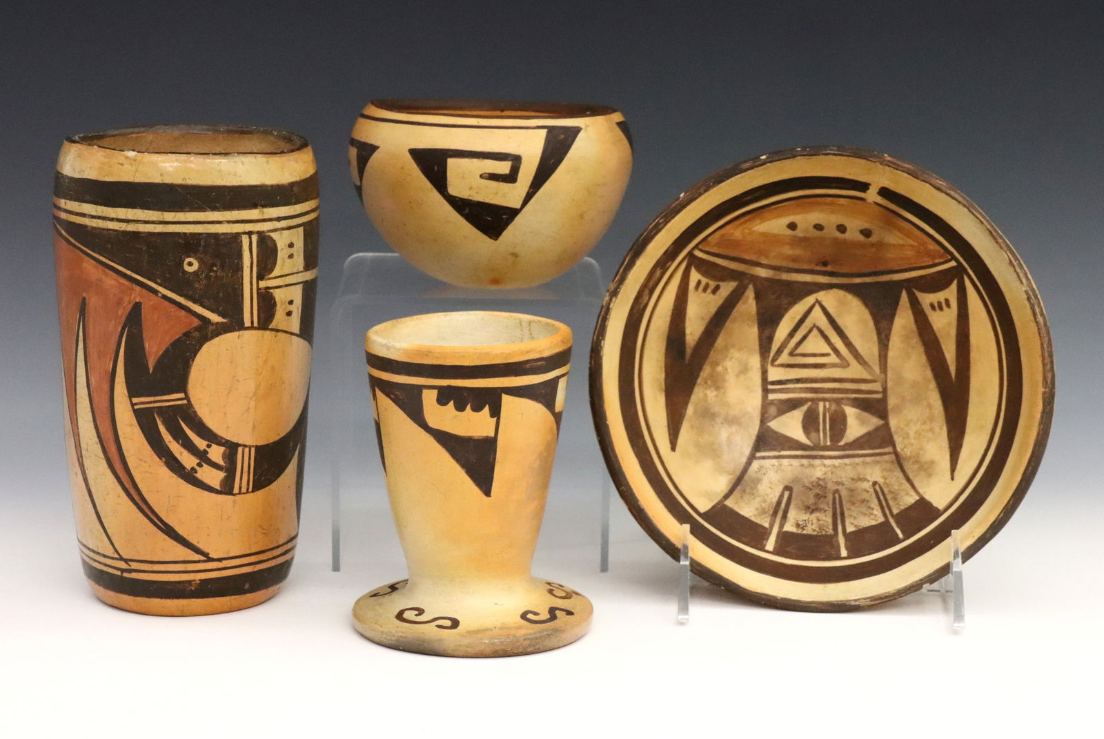 4 pc Hopi Earthenware (1 of 1)