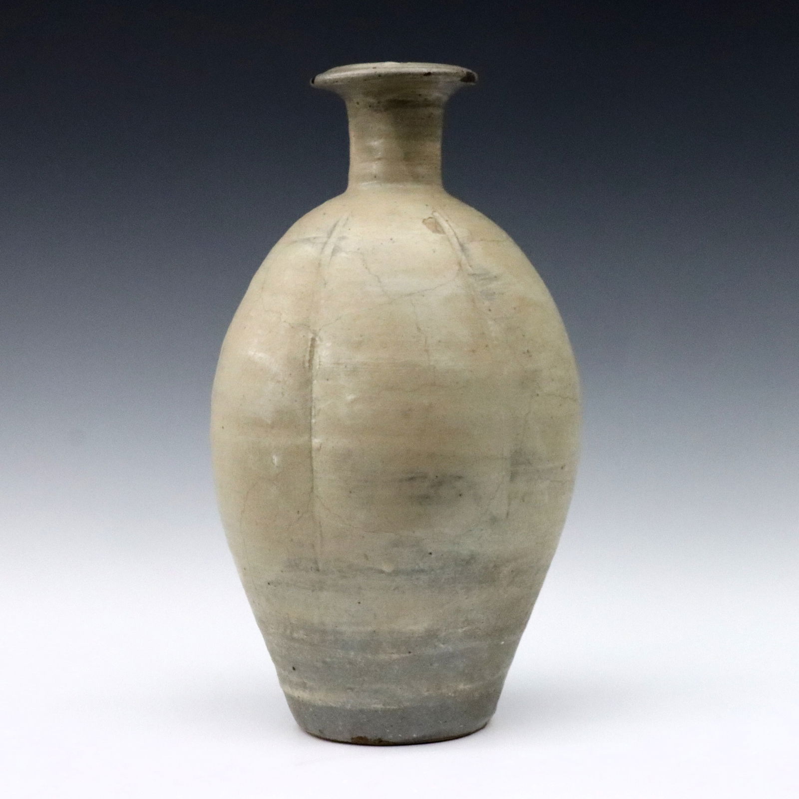Early Chinese Stoneware Vase (1 of 4)