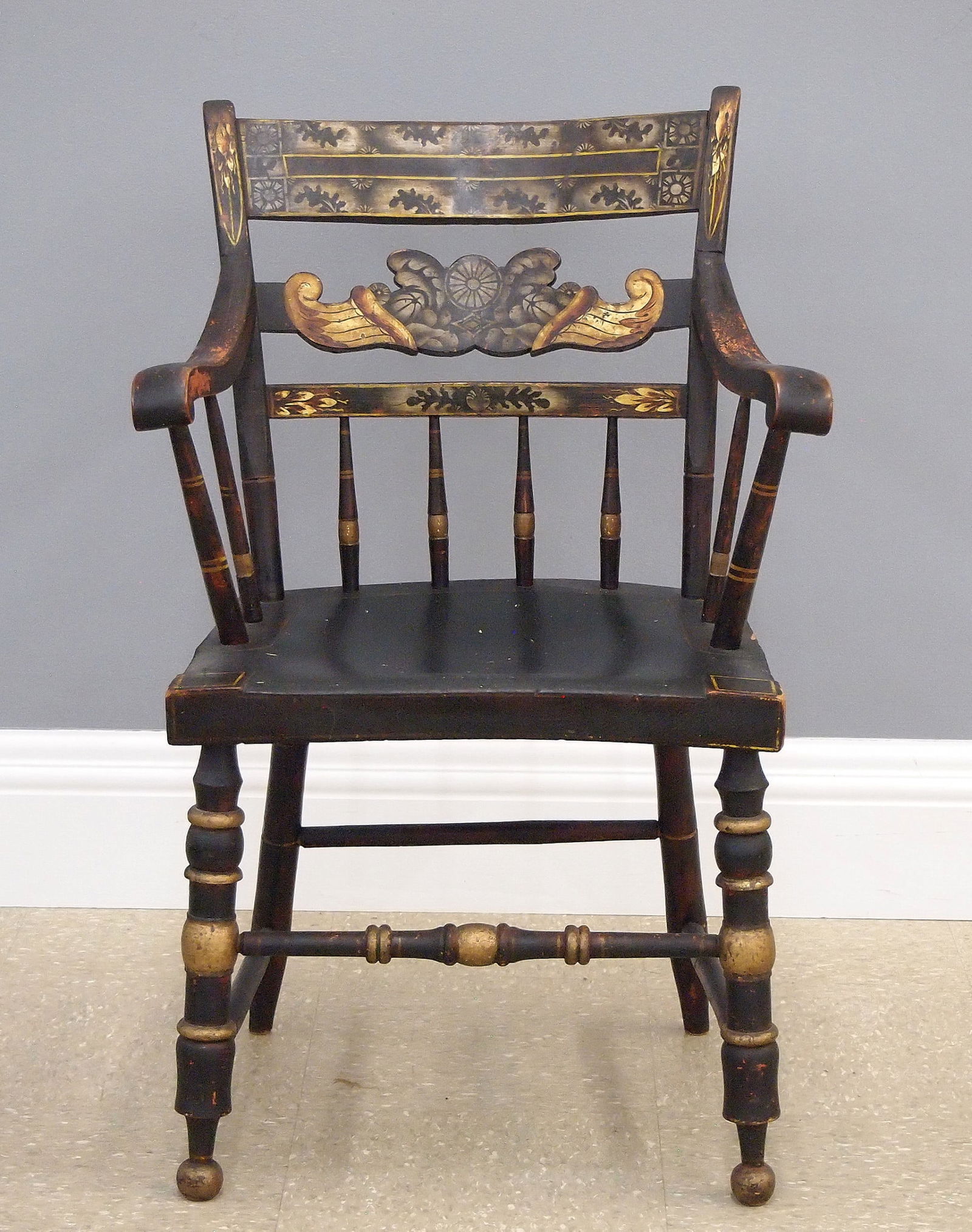 American Fancy Armchair (1 of 4)