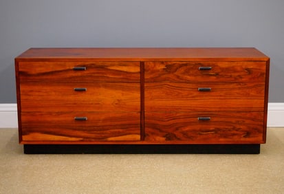 V. Kagan Founders Dresser