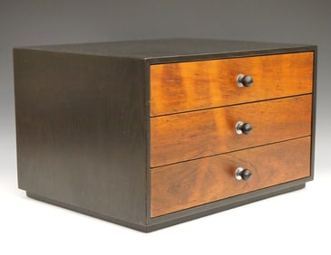 V. Kagan Founders Jewelry Chest