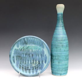 Abernathy Stoneware Vase & Plate