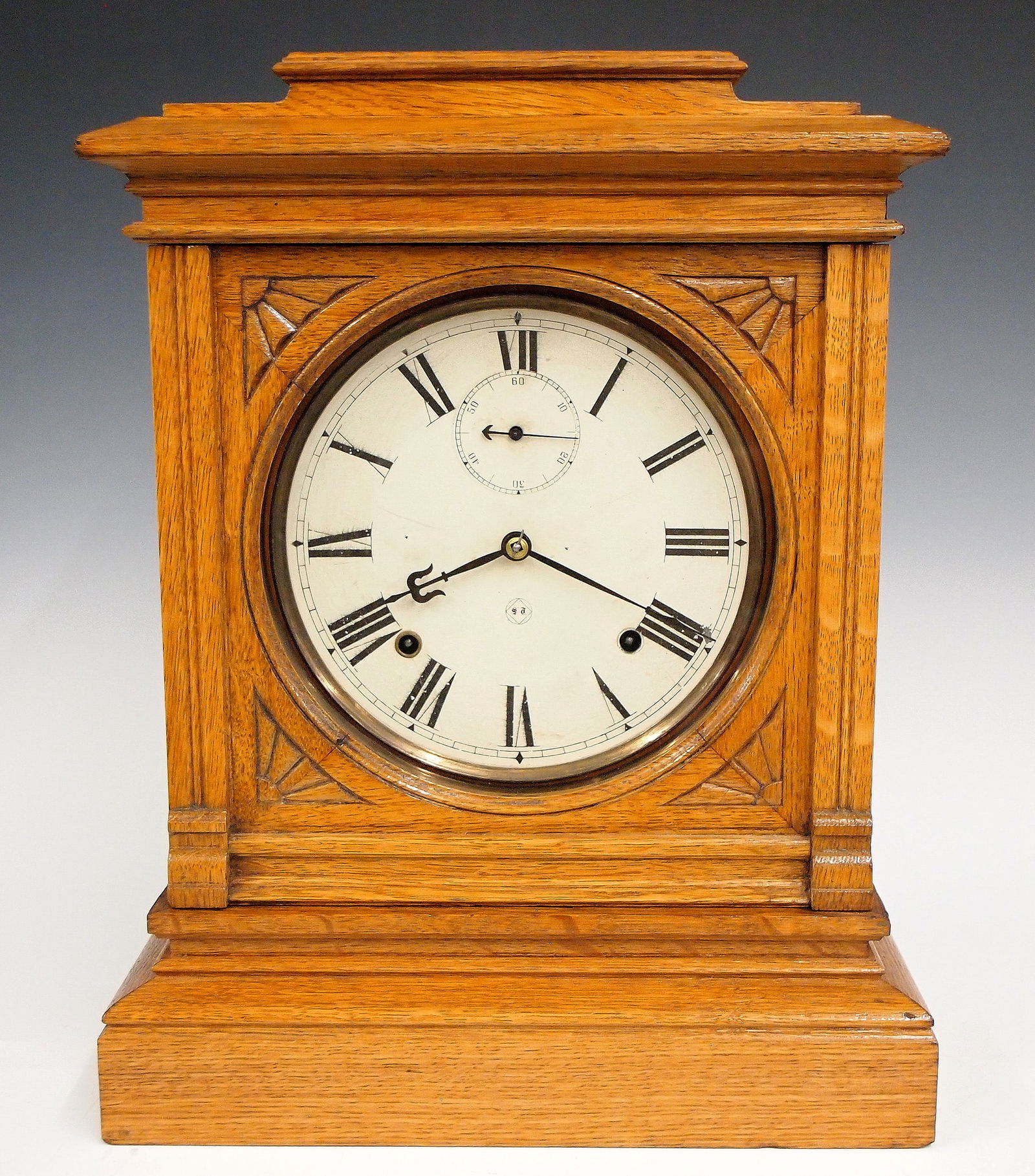 Seth Thomas Hotel Shelf Clock (1 of 6)