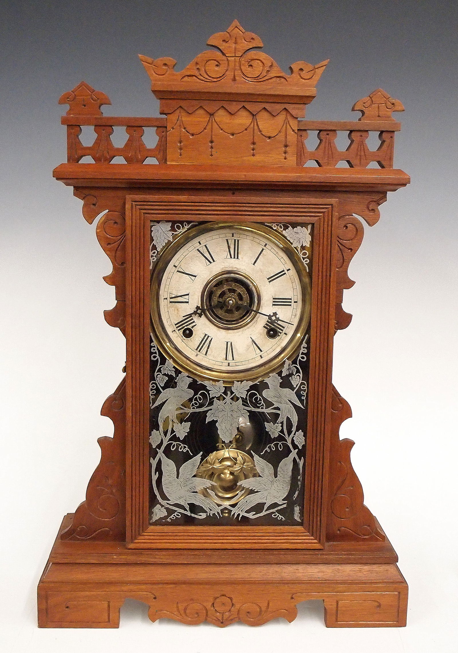 Gilbert Iris Model Kitchen Clock (1 of 3)