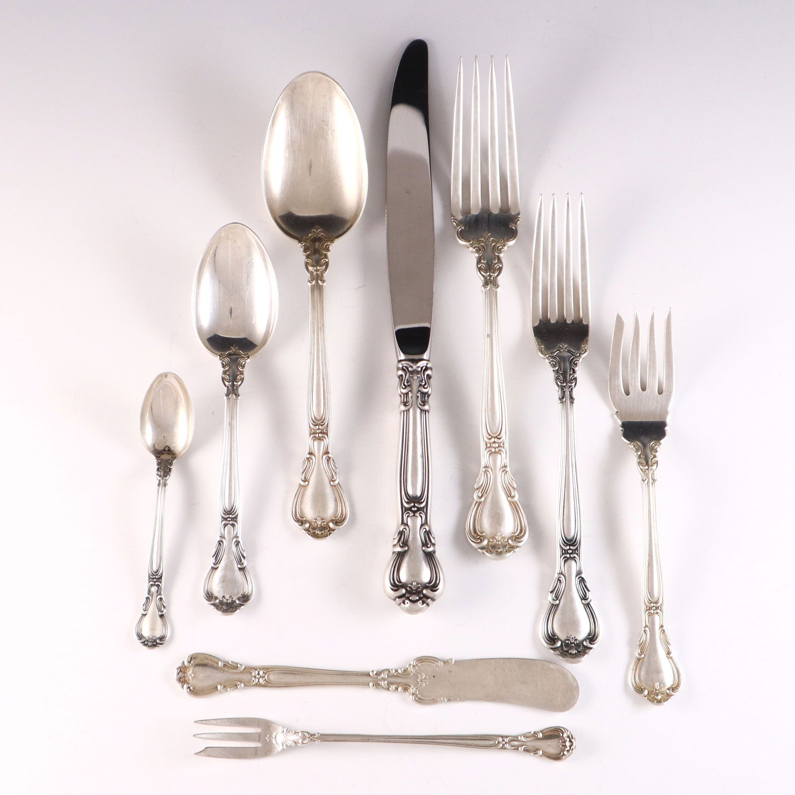 101 pc Gorham Chantilly Sterling Flatware (1 of 3)
