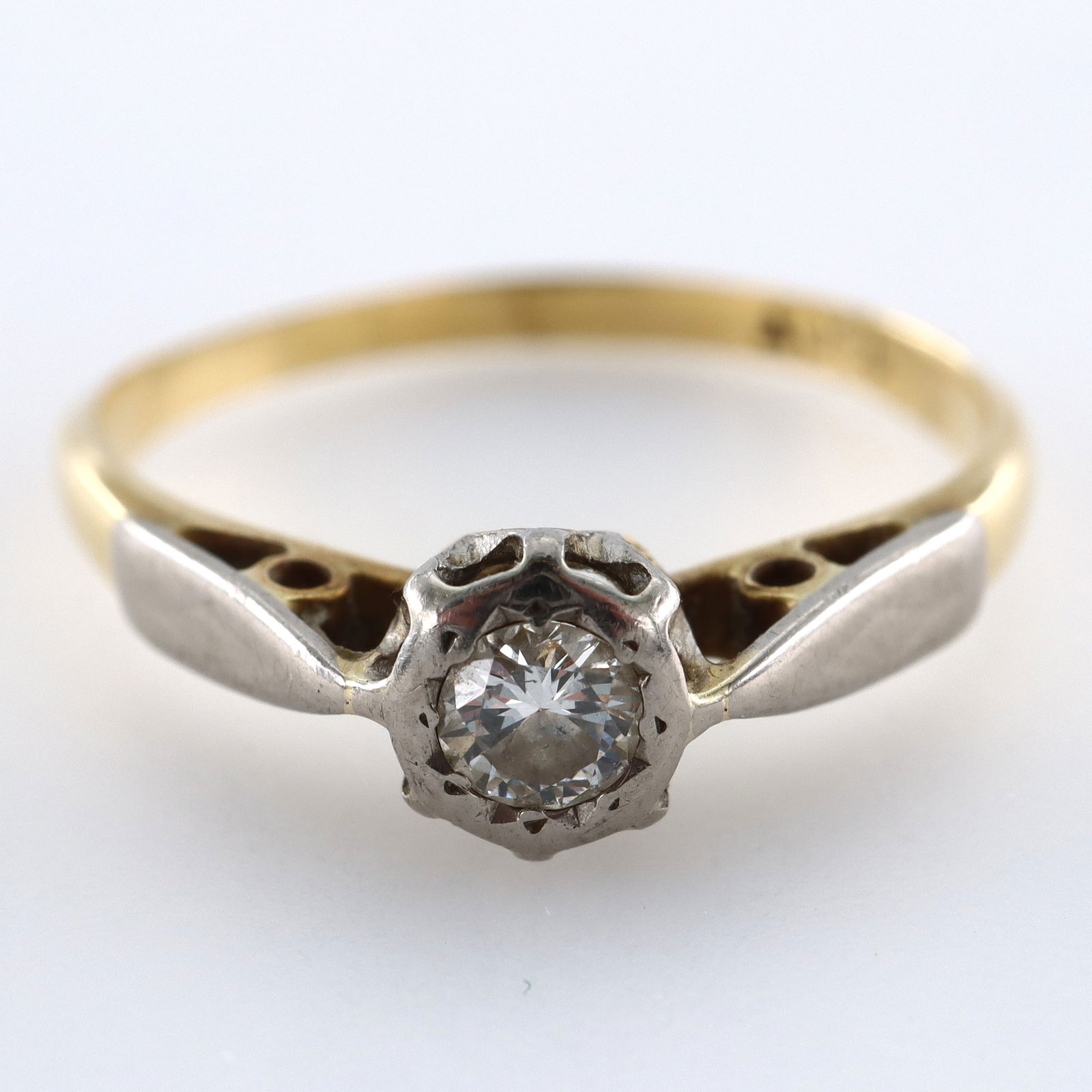 18k Gold Diamond Engagement Ring (1 of 2)