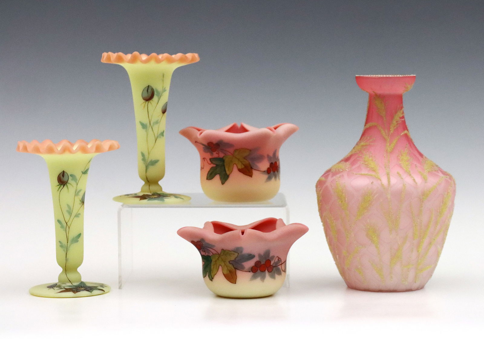 5 Victorian Glass Vases (1 of 4)
