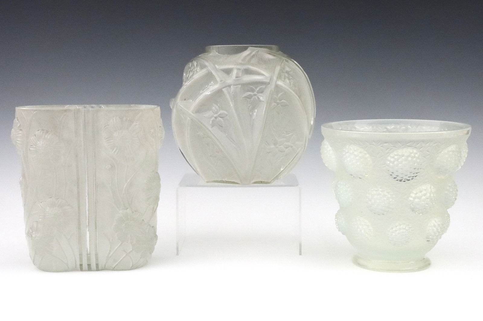 3 Consolidated & Verlys Art Glass Vases (1 of 1)