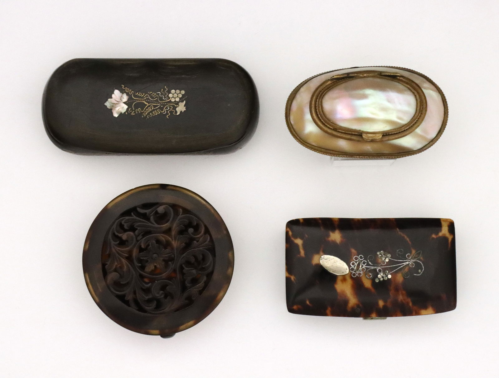 4 Snuff Boxes (1 of 2)