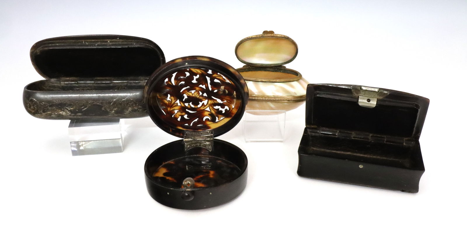 4 Snuff Boxes - 2