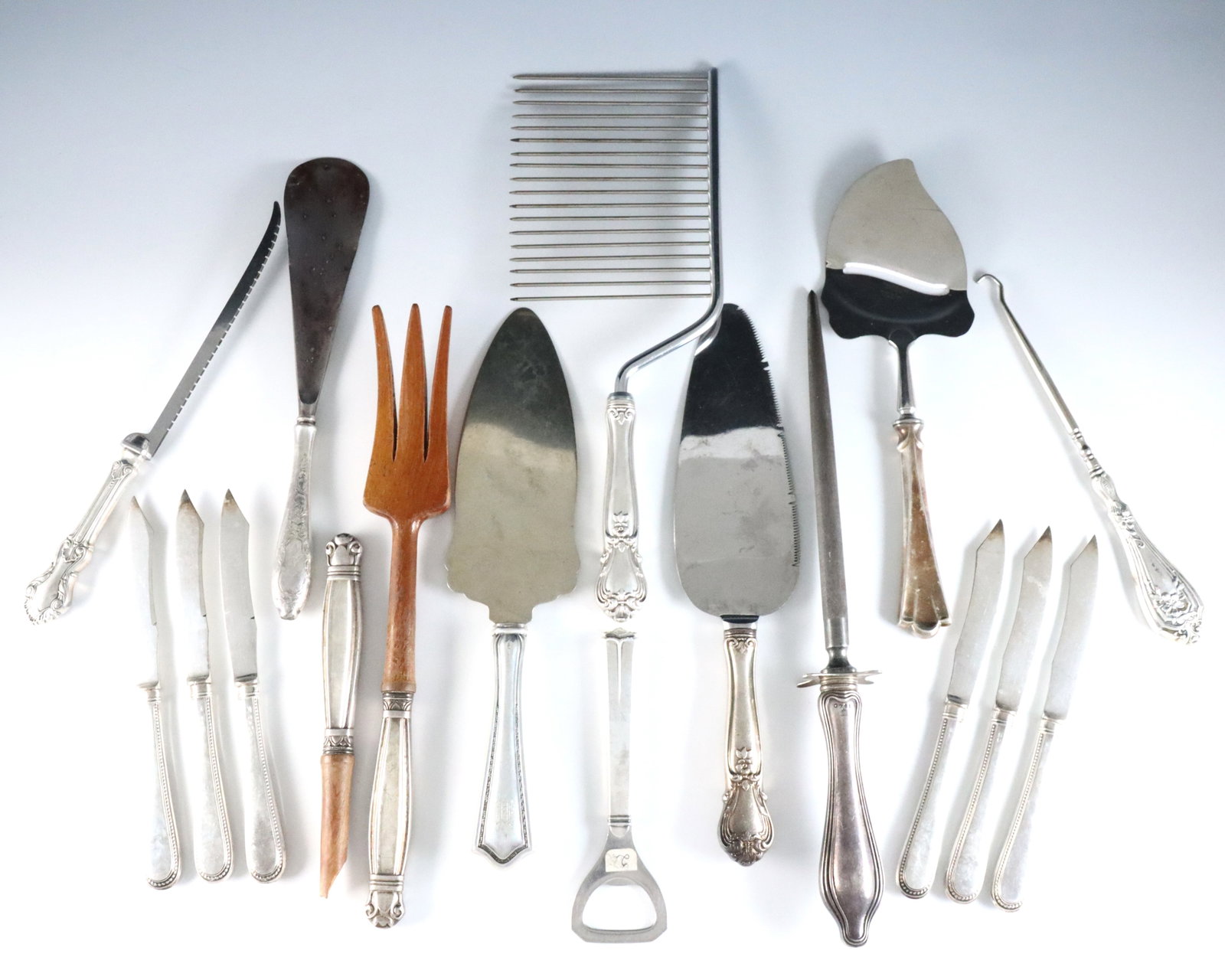 17 Silver Hollow Handle Items (1 of 1)