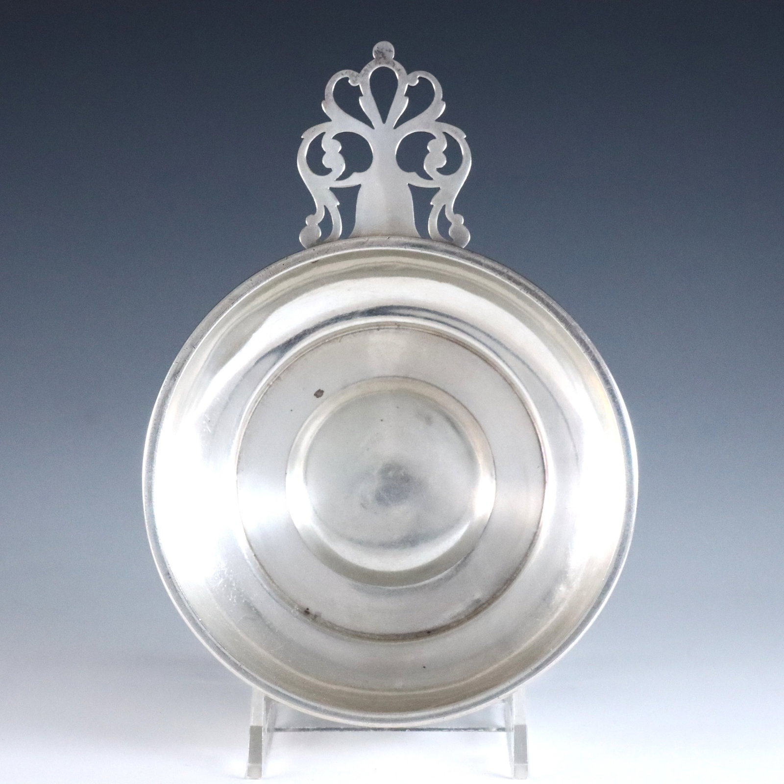 Whiting & Co. Sterling Porringer (1 of 3)