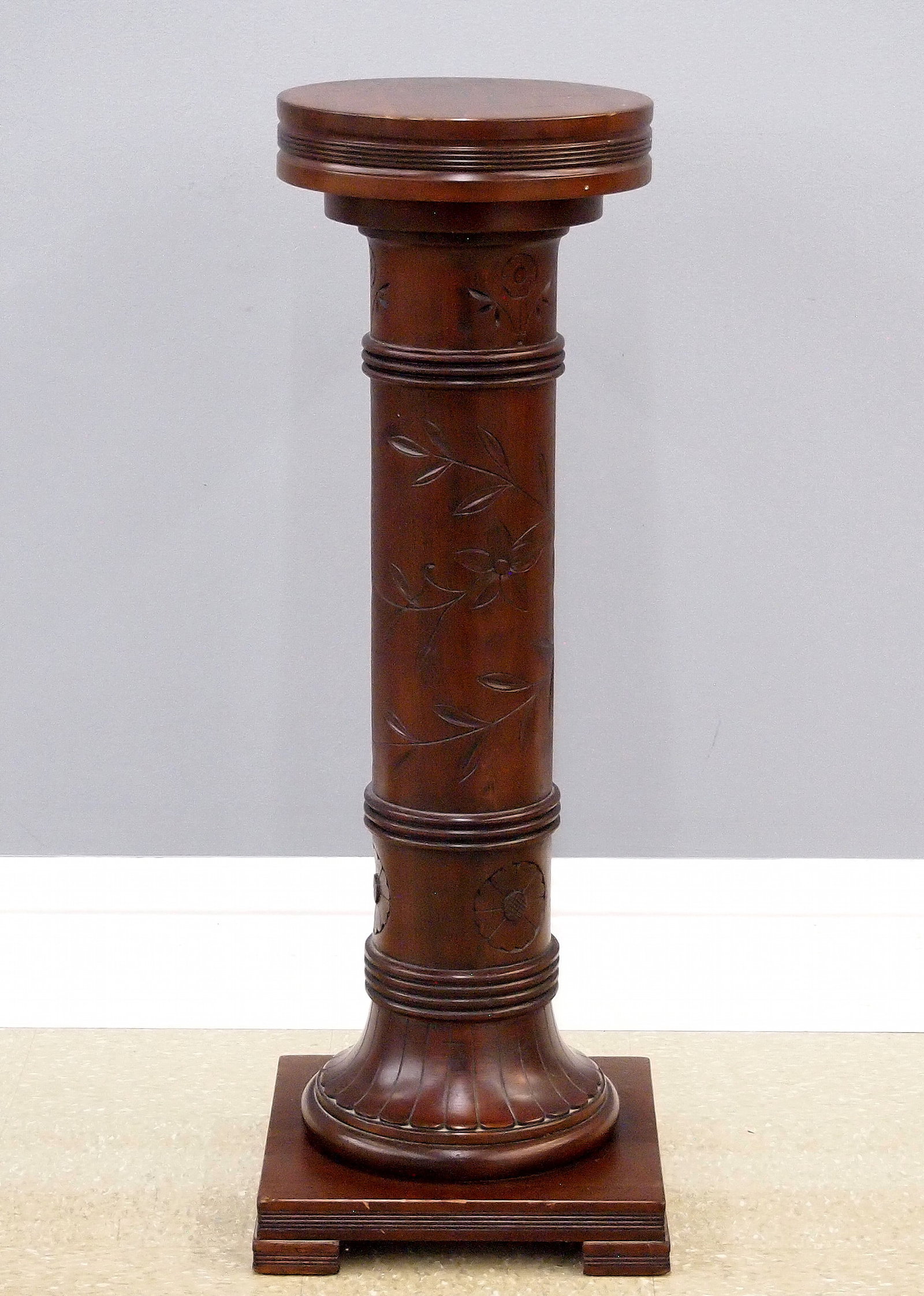 Victorian Walnut Pedestal (1 of 3)
