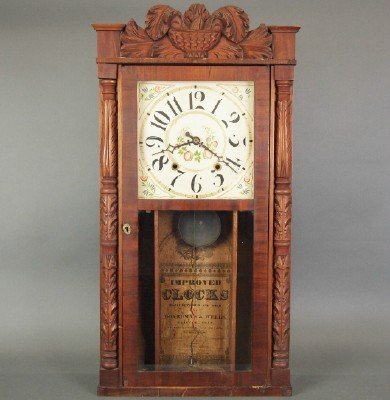 Boardman & Wells shelf clock (1 of 2)