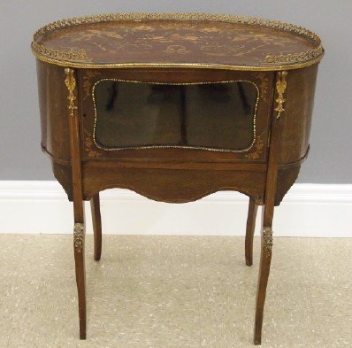 French vitrine (1 of 3)